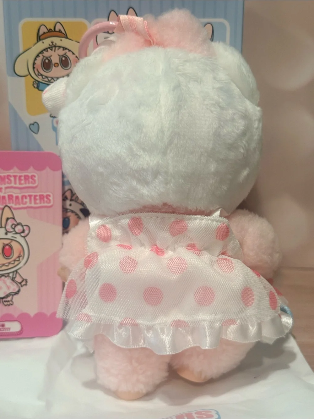 Plush Keychain Doll in White and Pink Costume - Pop Mart